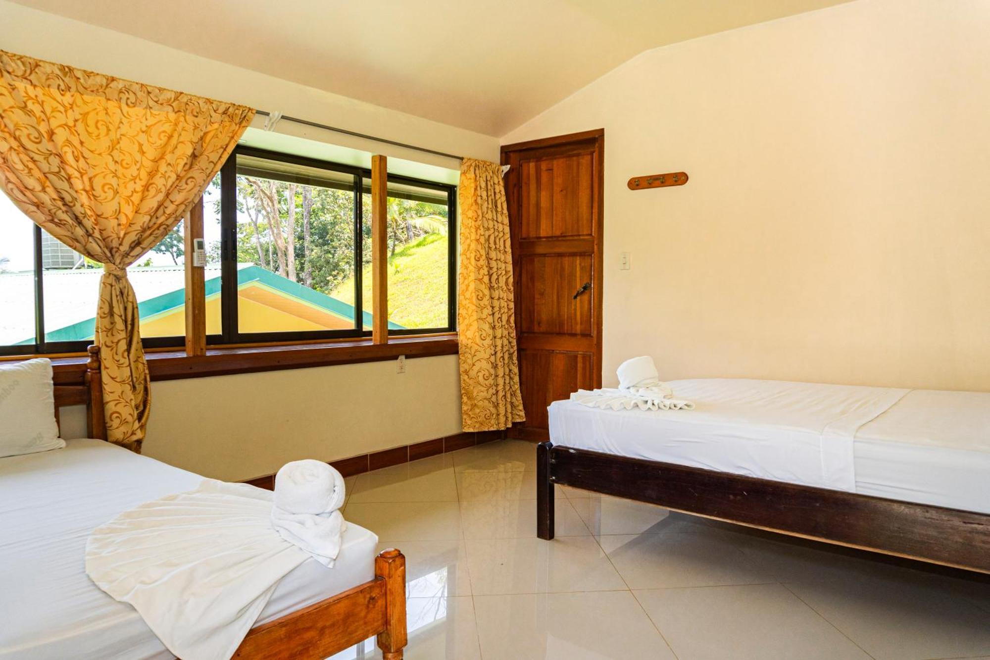Hotel Rancho Corcovado Drake Bay Exterior photo